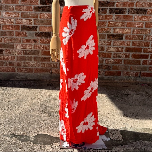 NWT Anthropologie+ Maeve plus size red floral maxi skirt / 24W - Picture 7 of 17